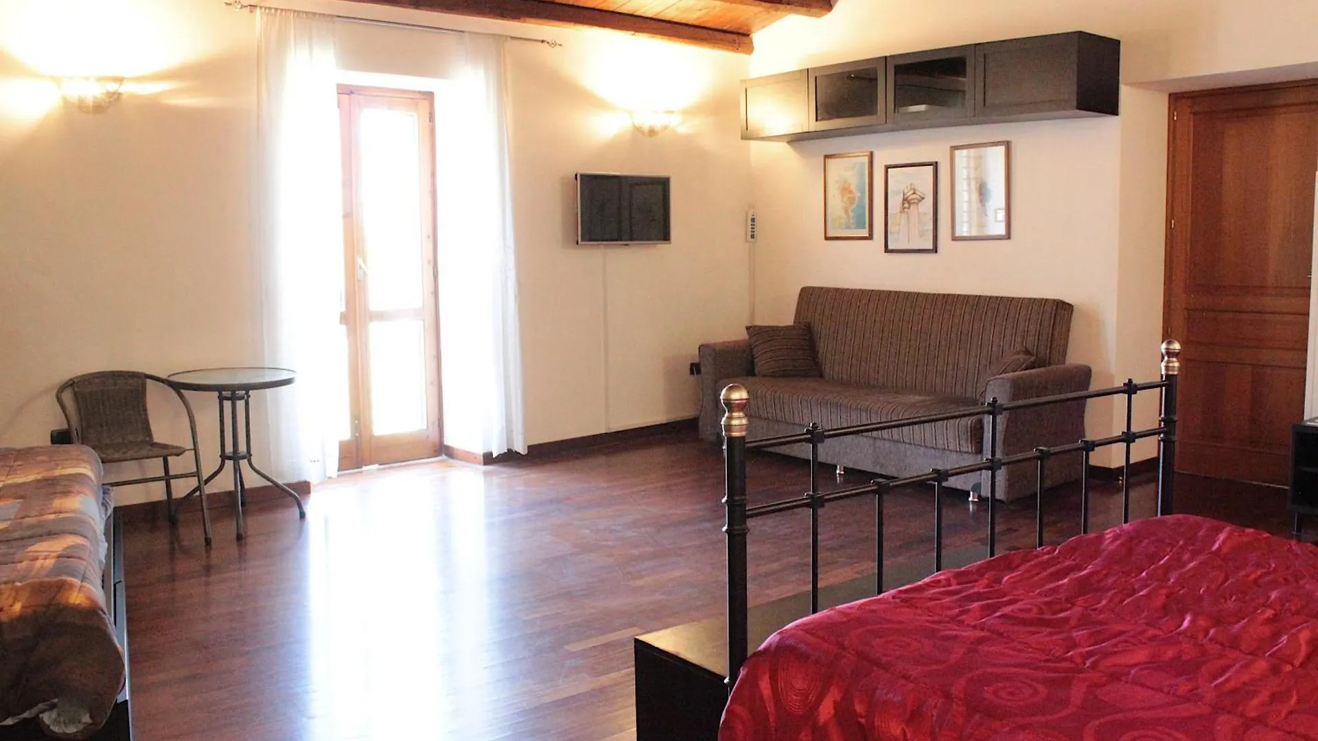 Apartment Apollonion Hh Above Apollo'S Temple Ortygia