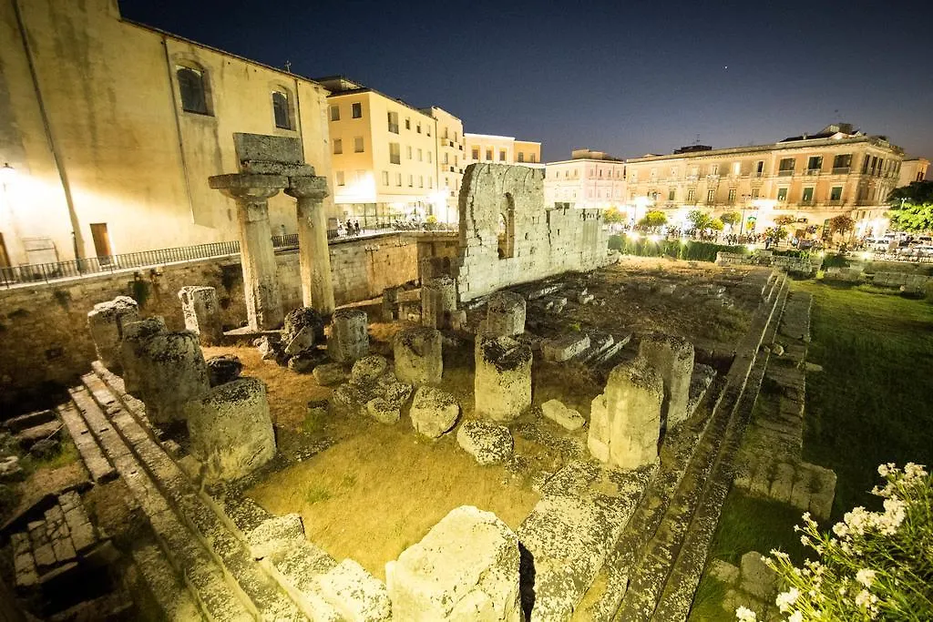 Apollonion Hh Above Apollo'S Temple Ortygia Apartment