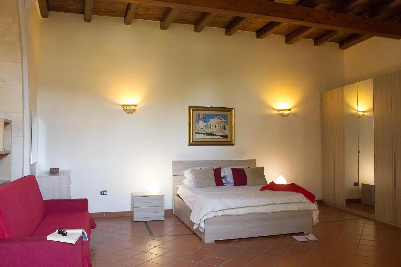 Apartment Apollonion Hh Above Apollo'S Temple Ortygia